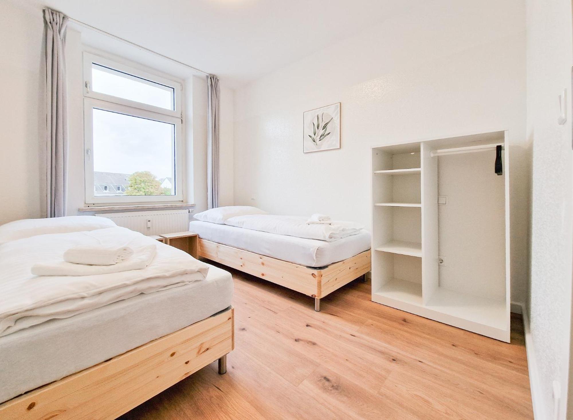 דיסלדורף Raj Living - 1 Or 4 Room Apartments - 15 Min To Messe Dus - 10 Min Old Town Dus מראה חיצוני תמונה