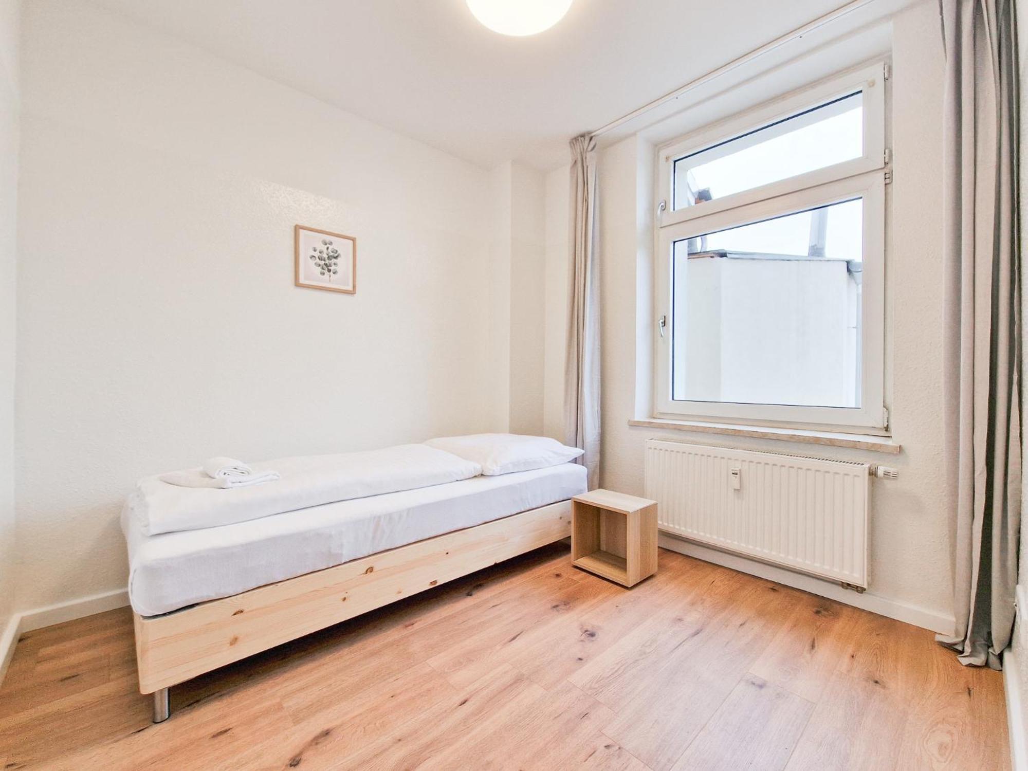 דיסלדורף Raj Living - 1 Or 4 Room Apartments - 15 Min To Messe Dus - 10 Min Old Town Dus מראה חיצוני תמונה